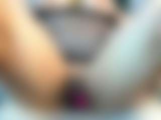 im-criiistal's Live Sex Cam Show