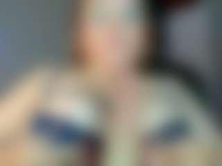 Live cam show with im-criiistal - Red Hair MILF on Camiplay Live