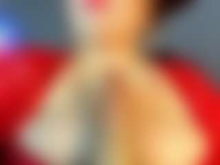 im-criiistal MILF webcam performer live streaming