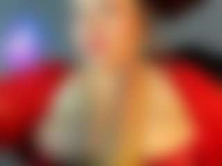 im-criiistal MILF webcam performer live streaming