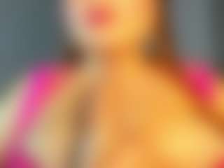 im-criiistal MILF webcam performer live streaming