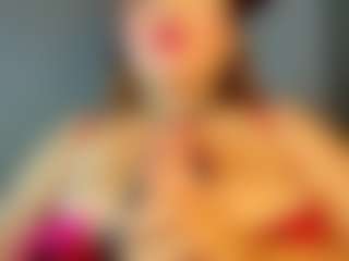 im-criiistal MILF webcam performer live streaming