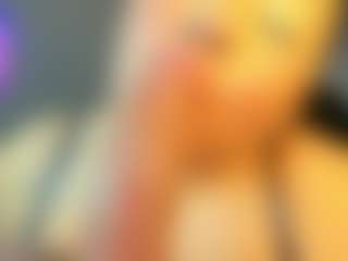 im-criiistal MILF webcam performer live streaming