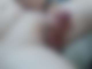 Live cam show with bboy112 - Average on instabang
