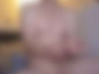 cumzzz2012's Live Sex Cam Show