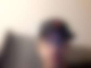 cumzzz2012's Live Sex Cam Show