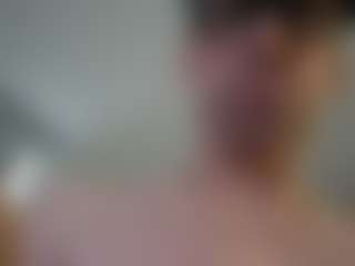 cumzzz2012's Live Sex Cam Show