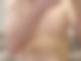 cumzzz2012's Live Sex Cam Show
