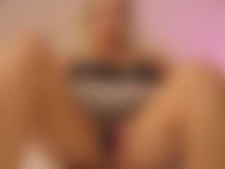 Dr_Barbie's Live Sex Cam Show