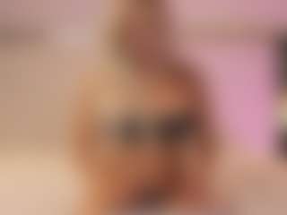 Live cam show with Dr_Barbie - Brown Eyes Blonde Hair on SinfulBabes