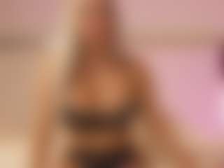 Live cam show with Dr_Barbie - Squirt Blonde Hair on Camsoda
