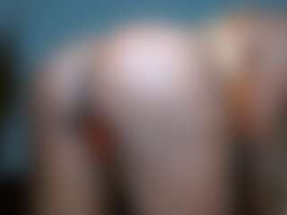 Live cam show with Rayne Carter - Gamer Blonde Hair on madthumbs