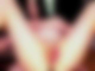 MiraYoung's Live Sex Cam Show