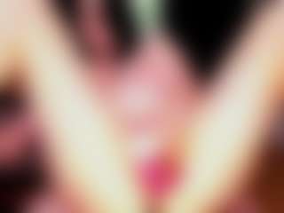 MiraYoung's Live Sex Cam Show