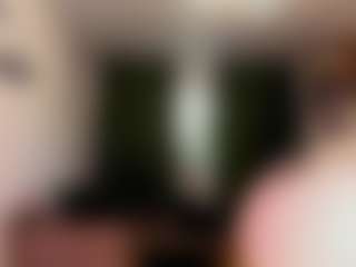 MiraYoung's Live Sex Cam Show