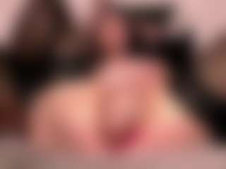 MiraYoung's Live Sex Cam Show