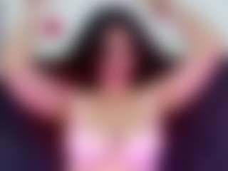 Live cam show with sofia lopez - Thick on TeamSkeetLive