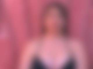 Live cam show with sofia lopez - Chubby on Livezox