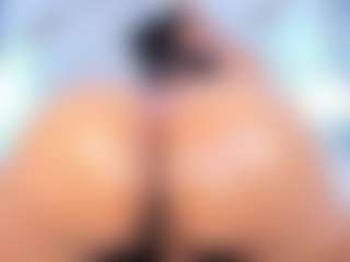 HeidiFoxxx's Live Sex Cam Show