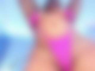 Live cam show with HeidiFoxxx - Ebony Big Ass on Camsoda