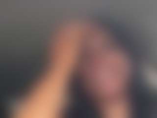 HeidiFoxxx's Live Sex Cam Show