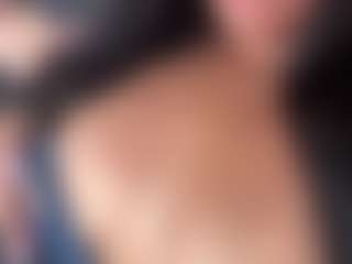HeidiFoxxx's Live Sex Cam Show