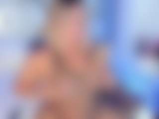 HeidiFoxxx's Live Sex Cam Show