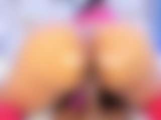 HeidiFoxxx's Live Sex Cam Show