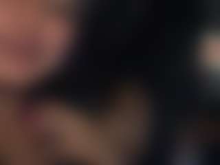 Live cam show with HeidiFoxxx - Bedroom Black on livesuperchat.net
