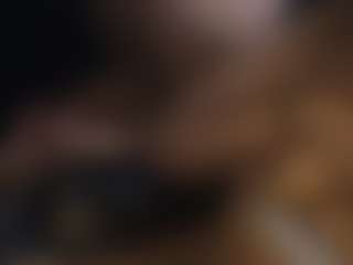 Live cam show with HeidiFoxxx - Strip on Dare Cams