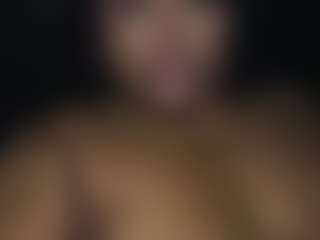 HeidiFoxxx's Live Sex Cam Show