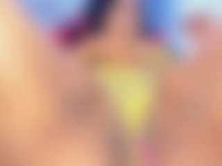 Live cam show with HeidiFoxxx - Ebony Blowjob on Camsoda