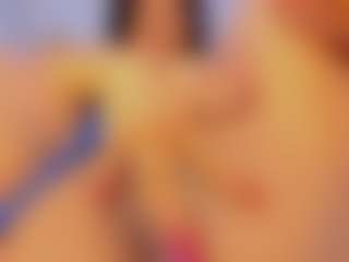 Live cam show with HeidiFoxxx - Freak on CamwithHer