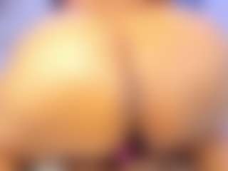 HeidiFoxxx's Live Sex Cam Show
