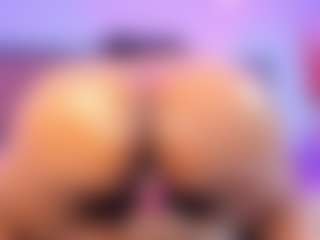 HeidiFoxxx's Live Sex Cam Show