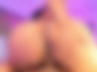HeidiFoxxx's Live Sex Cam Show
