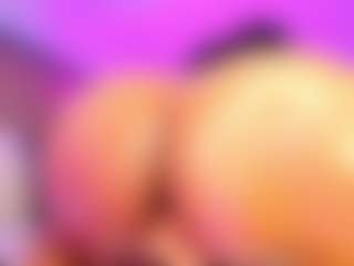 HeidiFoxxx's Live Sex Cam Show