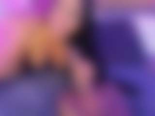HeidiFoxxx's Live Sex Cam Show