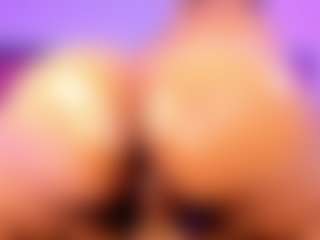 HeidiFoxxx's Live Sex Cam Show