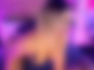 HeidiFoxxx's Live Sex Cam Show