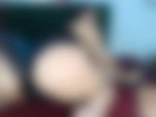 Live cam show with miss-dulce - Tease on fapnchat