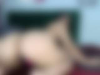 Live cam show with miss-dulce - Suck on friskycurves.com