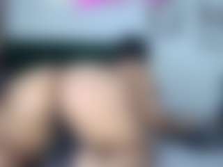 Live cam show with miss-dulce - Small Tits on CamSodaAdn
