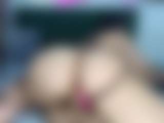 Live cam show with miss-dulce - Foot Fetish on Milfs Live