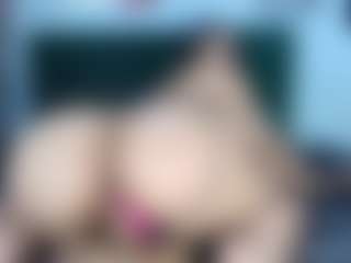 Live cam show with miss-dulce - Wet on CSO-WL