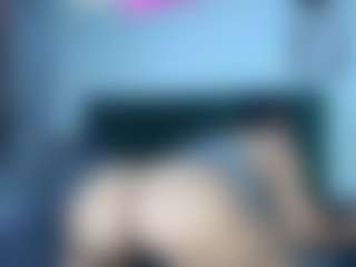 Live cam show with miss-dulce - Fuck on Camsoda Late Night