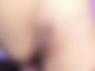Live cam show with Agathaa-ks - Blue Eyes on milfzrlive.com