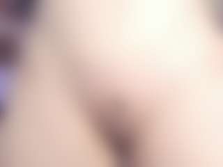 Live cam show with Agathaa-ks - Blonde Hair Amateur on makecum.org