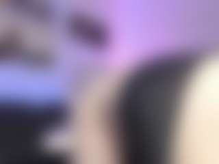 Live cam show with Agathaa-ks - Flashing on CamSextacy