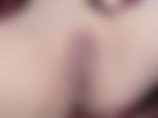 Live cam show with Agathaa-ks - Blonde Hair Amateur on Hubzter Live